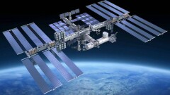 Астронавты этой ночью не смогут спать в своих каютах на МКС из-за жары