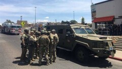 Неизвестный открыл огонь по посетителям в торговом центре Техаса. 20 человек погибли