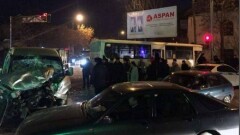 В Шымкенте накажут водителей автобусов, из-за которых люди вылетали из окон