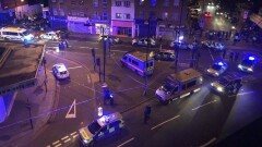 Фургон протаранил толпу людей в Лондоне около Финсбери парка