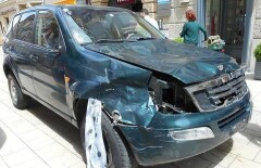 В Австрии автолюбитель протаранил толпу пешеходов, а потом устроил резню