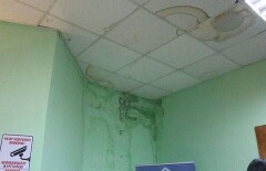Уральский ЦОН, где потекла крыша, находится в аварийном состоянии