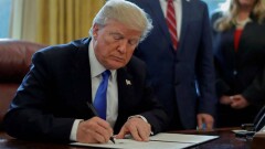 Трамп подписал указ о выводе войск США из Сирии