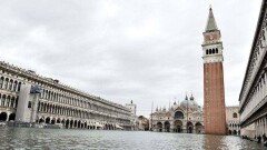 Власти Венеции после сильнейшего наводнения попросили мировое общество о помощи 