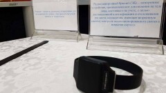 На подозреваемых в коррупции начали надевать электронные браслеты, пока закупили только 10 штук