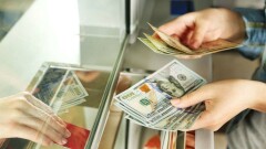 В обменниках Казахстана ограничат время работы и будут записывать фамилии клиентов