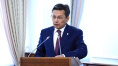 Бахыт Султанов попрощался с астанчанами в Facebook