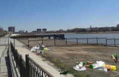 Аким Атырауской области против сноса забора госрезиденции из-за любителей выпить
