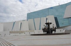 Пустая коробка стала причиной эвакуации посетителей Национального музея РК