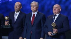 Лучших производителей Казахстана наградили премией "Алтын сапа" 