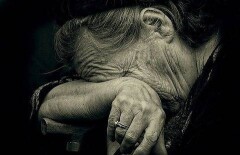 89-летнюю труженицу тыла избили до потери сознания в Астане
