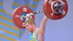 Казахстанский тяжелоатлет Альберт Линдер стал чемпионом Универсиады