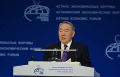 Назарбаев призвал вернуть доверие мировых лидеров друг к другу