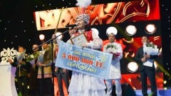 Лучшим айтыскером Казахстана впервые стала женщина