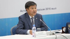 Не отдавать деньги кому попало призвал дольщиков генпрокурор Казахстана