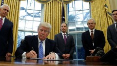 Трамп подписал указ о выходе США из Транстихоокеанского партнёрства
