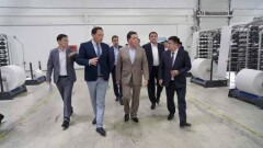Аскар Мамин посетил промышленные предприятия Атырауской области
