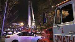 Из-за пожара в жилом доме в центре Алматы эвакуированы 30 человек