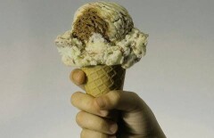В Атырауской области педофил заманил ребёнка мороженым 