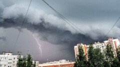 Грозы и град ожидаются на большей части Казахстана 22 июня