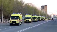 Скорая помощь провела флешмоб по всей стране. Машины с сиренами проехали по центральным улицам 