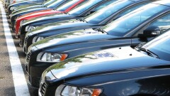 Выручка казахстанских авторетейлеров в августе выросла на 42%