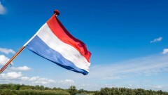 Нидерланды официально перестали быть Голландией