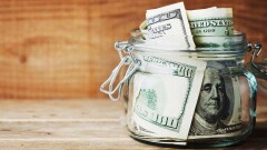 Доллар подорожал на бирже за сутки почти на два тенге, за месяц – на 13 тенге