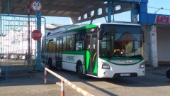 "Астана LRT" предложила жителям Нур-Султана оплачивать проезд картой Visa