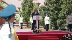 Касым-Жомарт Токаев поднял главный флаг страны в Нур-Султане