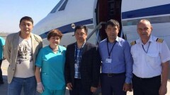 Впавшего в кому казахстанца доставили спецбортом из Китая в Астану