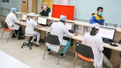 В Казахстане не хватает 12 тысяч медработников. В чём причина дефицита кадров?