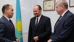 Даурен Абаев представил нового руководителя РТРК "Казахстан"