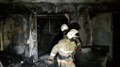 Станция техобслуживания сгорела дотла на территории автозаправки в Алматы