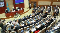 Депутаты палат Парламента ушли на каникулы