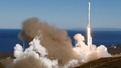 Впервые после аварии успешно запустили многоразовую ракету Falcon 9 