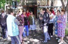 Несколько сотен карагандинцев уже неделю живут без света
