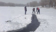 Тело провалившегося под лёд мальчика обнаружили спасатели в Семее