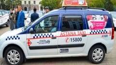 Парковку для такси, обслуживающих чиновников, организовали у акимата Астаны