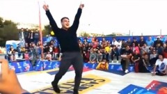 Илья Ильин своим брейк-дансом сразил жителей Актау