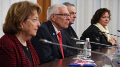 Сенатор штата Нью-Йорк призналась, что алматинские яблоки лучше американских