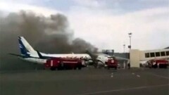 Шесть человек госпитализированы после аварийной посадки "Боинга" в Сочи 