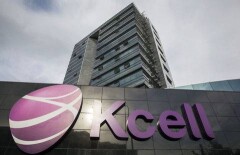 Kcell продолжает возвращать абонентам списанные незаконно деньги 
