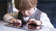 Как смартфоны влияют на развитие детей и о чём не задумываются родители? 