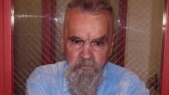 82-летний серийный убийца Чарльз Мэнсон доставлен из тюрьмы в госпиталь