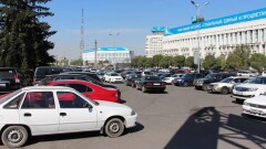 Власти Алматы выживают автомобилистов с улиц мегаполиса