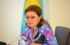  Масимов поручил Назарбаевой внести предложения по созданию горячей линии по реформам