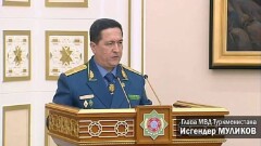 Бердымухамедов уволил и лишил всех государственных наград главу МВД Туркмении