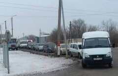 Многочасовые очереди выстраиваются к АГЗС в Уральске