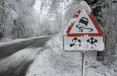 Перекрыты трассы в двух регионах Казахстана из-за непогоды 